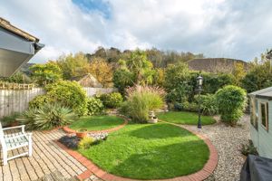 Photo 19- click for photo gallery